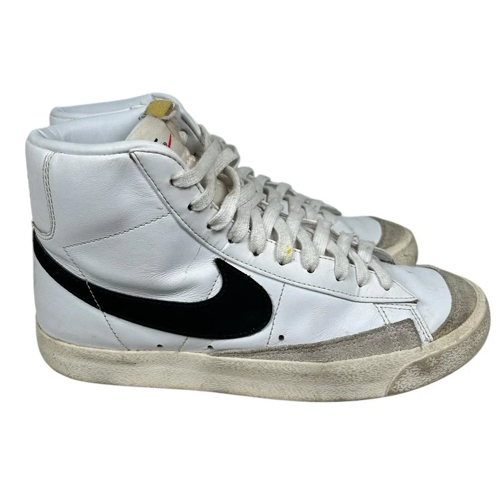 Nike Women's Blazer Mid '77‎ White Black Leather Shoes CZ1055-100 Size 8.5